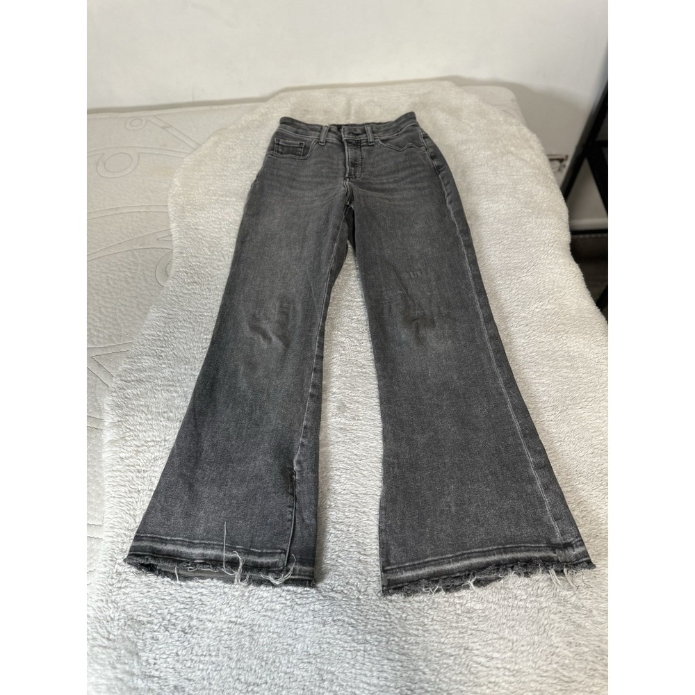 Express Curvy Flare Women's High Rise Black Washed Denim Jeans Size 00 S Fray